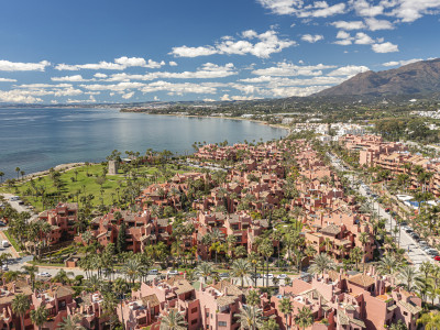 Zweistöckiges Penthouse zum Verkauf in Estepona