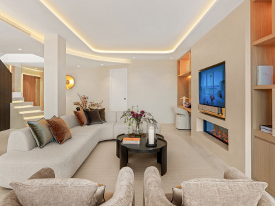 Zweistöckiges Penthouse zum Verkauf in Estepona