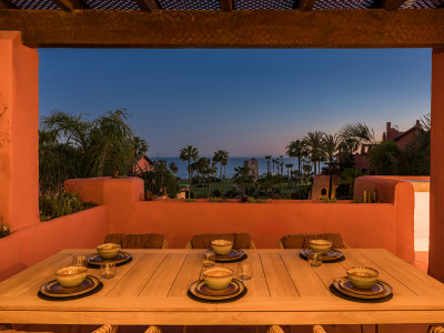 Zweistöckiges Penthouse zum Verkauf in Estepona