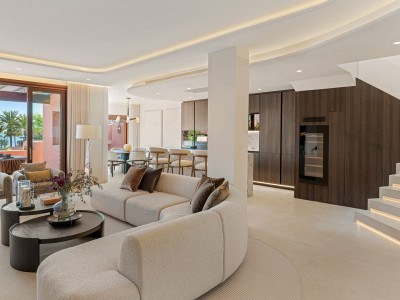 Zweistöckiges Penthouse zum Verkauf in Estepona