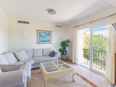Villa en venta en Puerto del Almendro, Benahavis