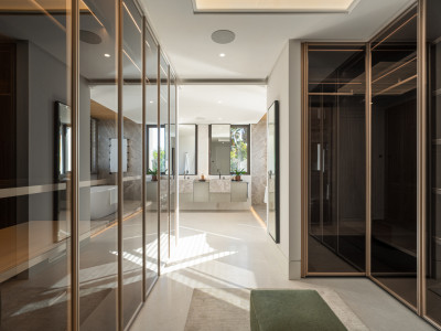 Villa en venta en Marbella Hill Club, Marbella Golden Mile