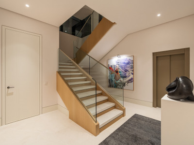 Villa en venta en Marbella Hill Club, Marbella Golden Mile