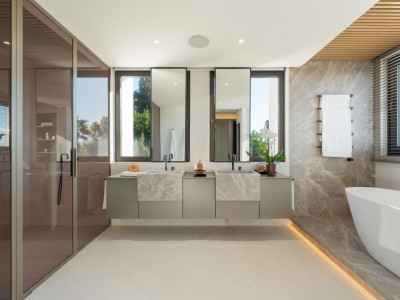 Villa en venta en Marbella Hill Club, Marbella Golden Mile