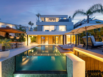 Villa à vendre à Nueva Andalucia