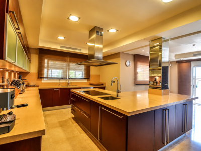 Villa for sale in Los Altos de los Monteros, Marbella East