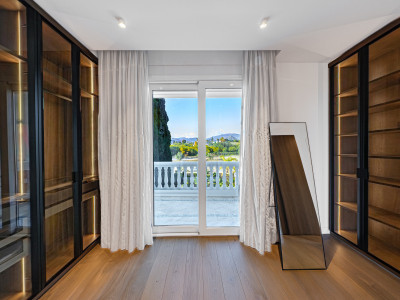 Apartment for sale in Estepona