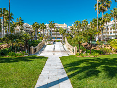 Apartment for sale in Estepona