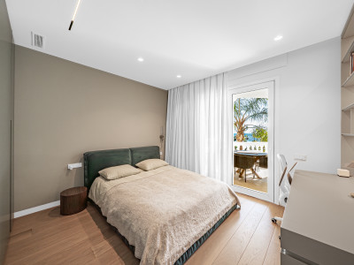 Apartment for sale in Estepona