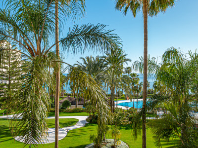 Apartment for sale in Estepona