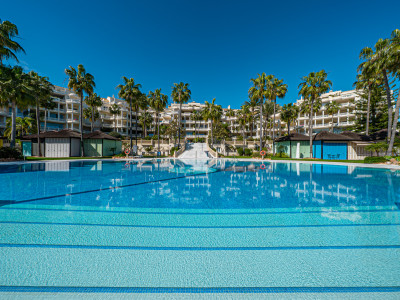Apartment for sale in Estepona