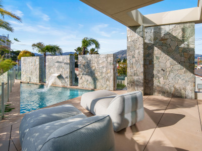 Villa for sale in Nueva Andalucia