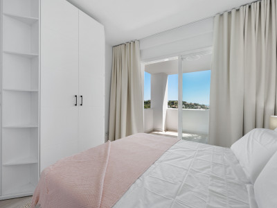 Apartamento en venta en Altos de La Quinta, Benahavis