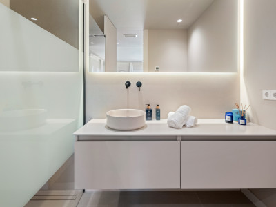 Пентхаус дуплекс в продаже в La Quinta, Бенахавис