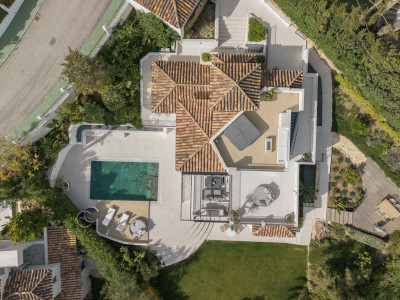 Villa en venta en Nueva Andalucia