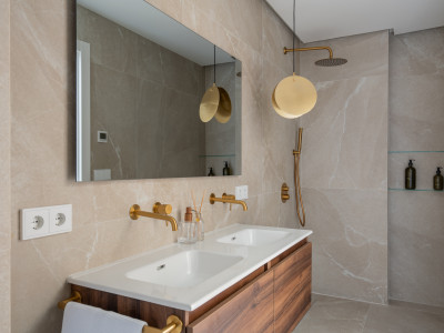 Apartamento en venta en Nueva Andalucia