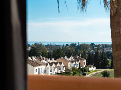 Town House for sale in Nueva Andalucia