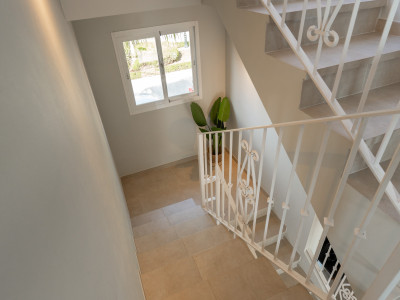 Town House for sale in Nueva Andalucia