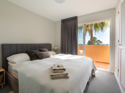 Town House for sale in Nueva Andalucia