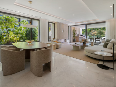 Ground Floor Duplex for sale in Golden Mile, Marbella Golden Mile