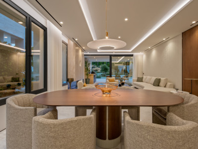 Ground Floor Duplex for sale in Golden Mile, Marbella Golden Mile