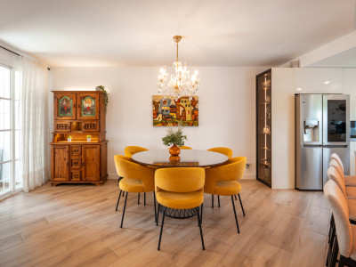 Maison de Ville à vendre à Nueva Andalucia