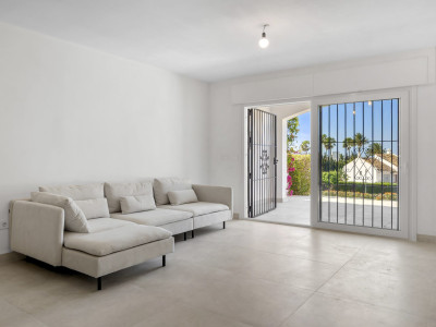 Ground Floor Apartment for sale in Nueva Andalucia