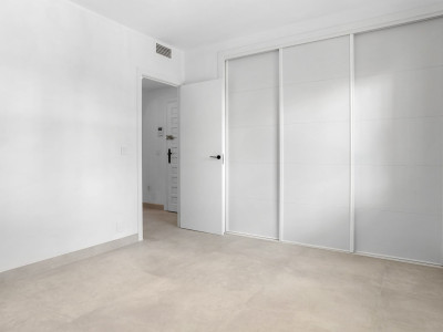 Ground Floor Apartment for sale in Nueva Andalucia