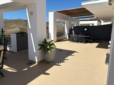 Penthaus zum Verkauf in Acosta los Flamingos, Benahavis