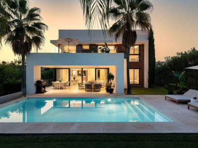 Villa zum Verkauf in Estepona East, Estepona