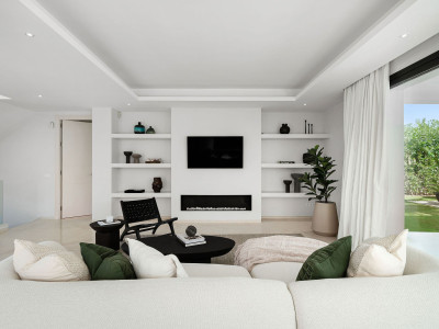 Villa zum Verkauf in Estepona East, Estepona