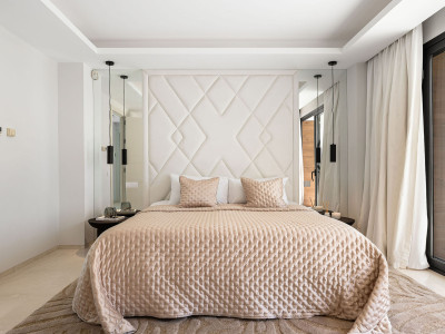 Villa zum Verkauf in Estepona East, Estepona