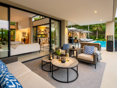 Villa zum Verkauf in Nueva Andalucia