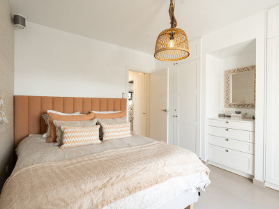 Villa zum Verkauf in Nueva Andalucia