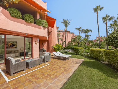 Erdgeschosswohnung zum Verkauf in Estepona