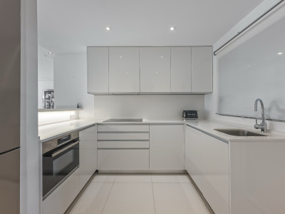 Erdgeschosswohnung zum Verkauf in Estepona