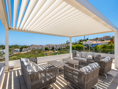 Villa zum Verkauf in El Campanario, Estepona