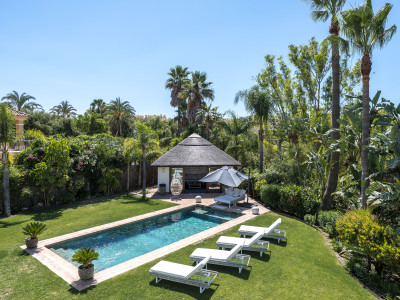 Villa zum Verkauf in La Resina Golf, Estepona
