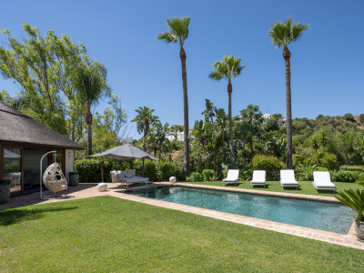 Villa zum Verkauf in La Resina Golf, Estepona