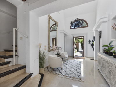 Villa zum Verkauf in La Resina Golf, Estepona