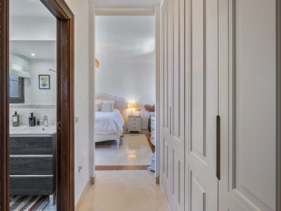 Villa zum Verkauf in La Resina Golf, Estepona