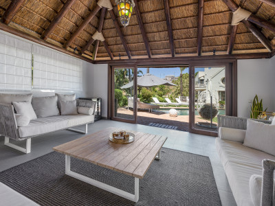 Villa zum Verkauf in La Resina Golf, Estepona