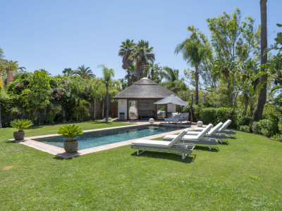 Villa zum Verkauf in La Resina Golf, Estepona