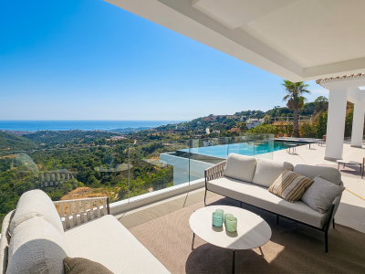 Villa zum Verkauf in Montemayor, Estepona