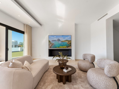 Villa zum Verkauf in Atalaya Fairways, Benahavis