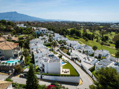 Villa zum Verkauf in Atalaya Fairways, Benahavis
