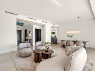 Villa zum Verkauf in Atalaya Fairways, Benahavis