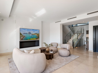 Villa zum Verkauf in Atalaya Fairways, Benahavis