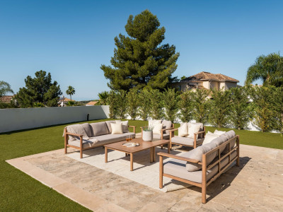 Villa zum Verkauf in Atalaya Fairways, Benahavis