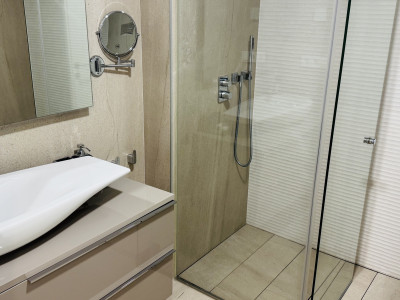 Апартамент на нижнем этаже в продаже в Estepona West, Эстепона